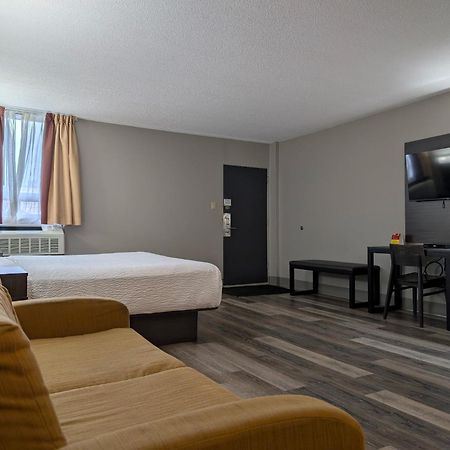 Super 8 By Wyndham Thunder Bay Motel Ngoại thất bức ảnh